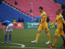 Фоторепортаж с матча Премьер-Лиги «Иртыш» — «Кайрат» 1:2