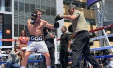 Тренер Головкина объяснил его желание драться именно 5 мая