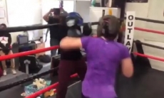 Видео спарринга казахстанской GGG среди женщин Сатыбалдиновой