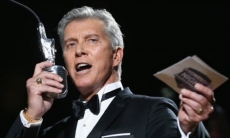 Известный ринг-анонсер оценил соперника Головкина, считая его левшой