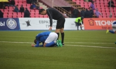 Фоторепортаж с матча Премьер-Лиги «Иртыш» — «Кайрат» 1:2