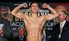 «Серьезный талант». Зарубежные СМИ оценили дебют Данияра Елеусинова в профи