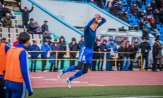 Виктор Гунченко — 150 матчей за «Кызыл-Жар СК»