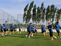 Фоторепортаж с тренировки «Иртыша» в Шымкенте