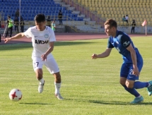 Фоторепортаж с матча Премьер-Лиги «Ордабасы» — «Иртыш» 1:0