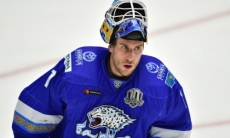 «Барыс» официально объявил о продлении контракта с Карлссоном