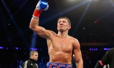 Кулибаев поздравил Головкина с досрочной победой над Мартиросяном