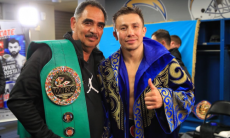 Головкин показал подаренный Санчесу пояс WBC