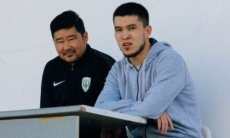 Капитан молодежной сборной Казахстана после операции в Италии прилетел в Атырау