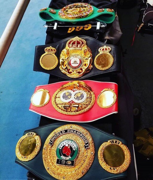 WBC WBA WBO IBF пояса