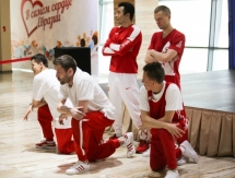 Тунгышбаев и Сейдахмет встретились с болельщиками в Астане