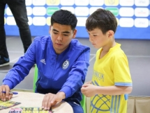 Тунгышбаев и Сейдахмет встретились с болельщиками в Астане