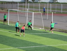 Фоторепортаж с тренировки «Кызыл-Жара СК»