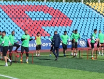 Фоторепортаж с тренировки «Кызыл-Жара СК»