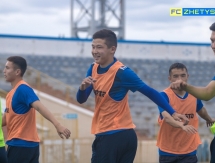 Фоторепортаж с предыгровой тренировки «Жетысу Б» в Темиртау