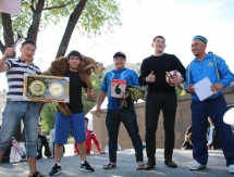 Казахстанский борец вольного стиля установил рекорд в национальном состязании