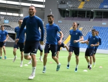 Фоторепортаж с предыгровой тренировки «Иртыша» в Астане