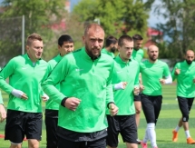 Фоторепортаж с предыгровой тренировки «Кызыл-Жара СК»