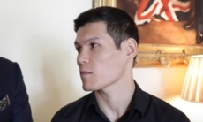 Елеусинов оценил историческое значение профи-дебюта в Великобритании