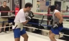 Видео спарринга Ивана Дычко