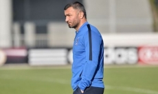 «Не хочу слишком наезжать на ребят». Наставник сборной Азербайджана о матче с Казахстаном