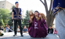 Казахстанский борец вольного стиля установил рекорд в национальном состязании