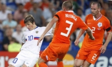 Аршавина на пике формы сравнили с нынешним лидером сборной России