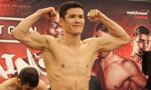 Елеусинов прошел взвешивание перед вторым боем в профи