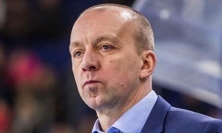 «Могут быть проблемы, если станут вмешиваться сверху». Журналист из Беларуси о приходе Скабелки в сборную Казахстана и «Барыс»