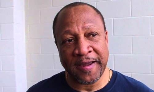 Тренер Чарло назвал ожидаемый срок боя с Головкиным