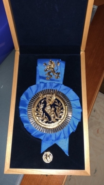 Как Стоилову вручали «Венец победителя»