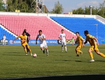 Фоторепортаж с матча Второй лиги «Иртыш М» — «Кайрат М» 1:2