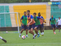 Фоторепортаж с предыгровой тренировки «Жетысу» в Алматы