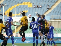 Фоторепортаж с матча Премьер-Лиги «Кайрат» — «Жетысу» 2:1