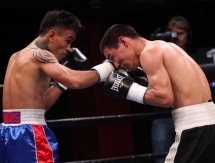 Фоторепортаж с проигранных казахстанскими боксерами боев в Екатеринбурге