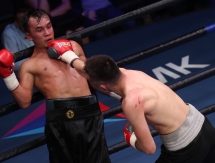 Фоторепортаж с проигранных казахстанскими боксерами боев в Екатеринбурге