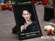 Астанчане простились с Денисом Теном на ледовой арене