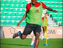 Фоторепортаж с вечерней тренировки «Кайсара»