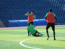 Фоторепортаж с тренировки «Кызыл-Жара СК»