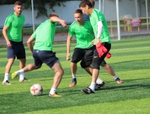 Фоторепортаж с тренировки «Кызыл-Жара СК»