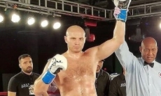 Иван Дычко в первом раунде нокаутировал американца с 26 победами в профи