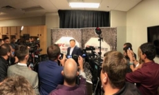 Головкин посетил турнир UFC, где дал интервью СМИ о его втором бое с «Канело»