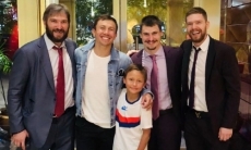 Головкин рассказал о любви к хоккею и оценил прошедший сезон НХЛ