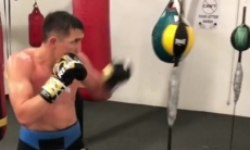 Ашкеев продолжает подготовку к выступлению в андеркарте боя Ковалев — Альварес