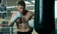 «Канело» сделал серьезный шаг к нокауту Головкина во втором бою