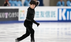 Казахстанские спортсмены будут выступать с траурными лентами в память о Денисе Тене