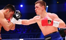 Боксера тренера Головкина после спорной победы освистали родные болельщики