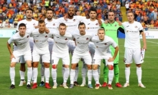 Команда казахстанского тренера потерпела крупное поражение в Лиге Чемпионов