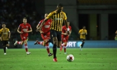 Адеринсола Эсеола: «Праздновать времени нет»