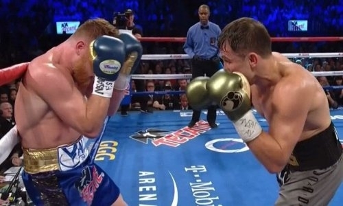 «Канело» сравнили с Мэйвезером и предрекли Головкину большие проблемы